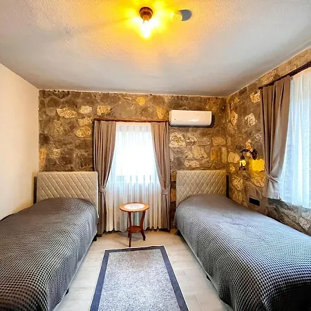 Tas Gonca * 费特希耶